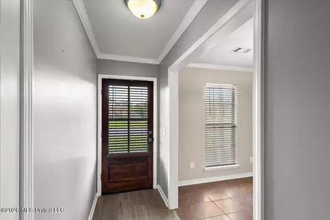 Entry Way - 187 Cedar Spring Cir, Pearl, MS 39208 photo 2 of 5