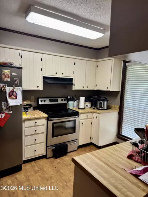 Kitchen - 4144 Ms-18, Quitman, MS 39355 photo 1 of 1