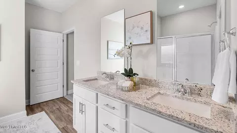 Bath - 452 Piney Dr, Pearl, MS 39208 photo 5 of 5