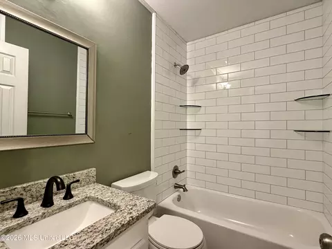Bath - 1602 Tanglewood Dr, Clinton, MS 39056 photo 4 of 4