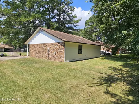 Exterior - 2336 Princess Pine Dr, Jackson, MS 39212 photo 1 of 4