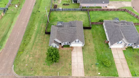 View/Area - 101 Eagle St, Senatobia, MS 38668 photo 5 of 5