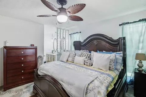 Bedroom - 5264 Sycamore Dr, Jackson, MS 39212 photo 1 of 2