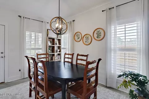 Dining - 104 Shelby Mae Cir, Brandon, MS 39042 photo 1 of 2