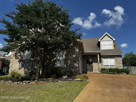 2754 Lizzie Cv, Southaven, MS 38671