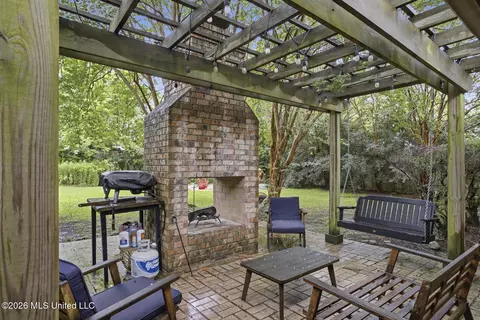 Other - 2246 Greenbriar Dr, Jackson, MS 39211 photo 7 of 7