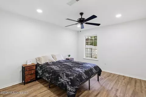 Bedroom - 23 Meadowoods Pl, Jackson, MS 39211 photo 1 of 3