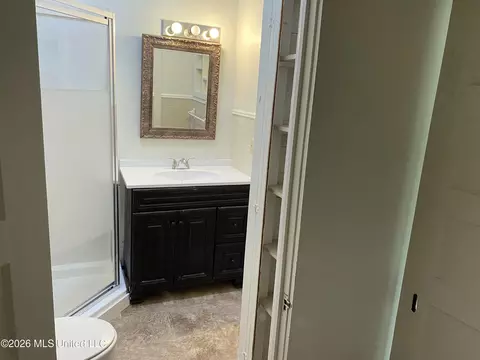Bath - 1010 Angel St #A AND B, Myrtle, MS 38650 photo 1 of 3