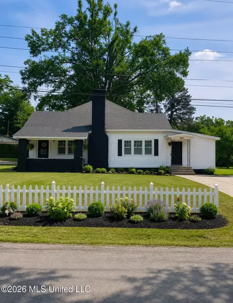 1010 Angel St #A AND B, Myrtle, MS 38650
