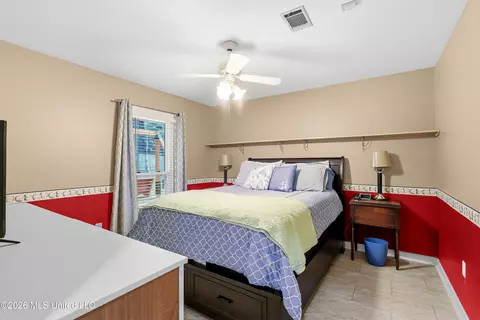 Bedroom - 1448 Tracewood Dr, Jackson, MS 39211 photo 1 of 3