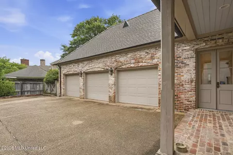 Other - 6 Pecan Hollow Dr, Jackson, MS 39211 photo 13 of 16