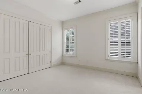 Bedroom - 6 Pecan Hollow Dr, Jackson, MS 39211 photo 4 of 4
