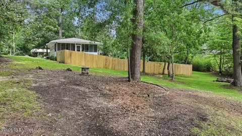 Exterior - 105 Willow Ln, Florence, MS 39073 photo 13 of 25