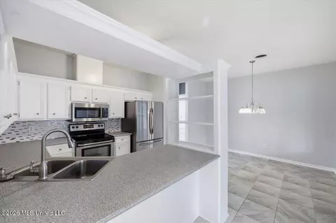 Kitchen - 214 Waterfall Way, Clinton, MS 39056 photo 1 of 3