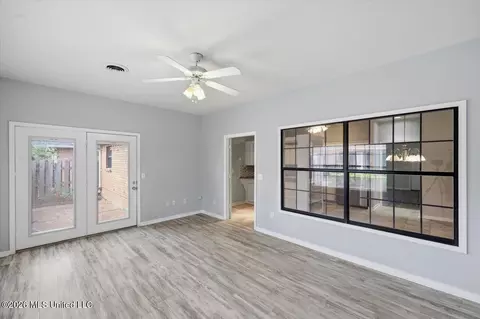 Living - 214 Waterfall Way, Clinton, MS 39056 photo 5 of 6
