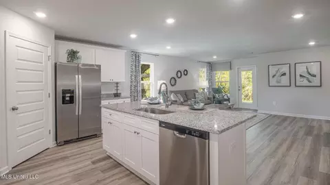 Kitchen - 118 Strawberry Dr, Lucedale, MS 39452 photo 1 of 2