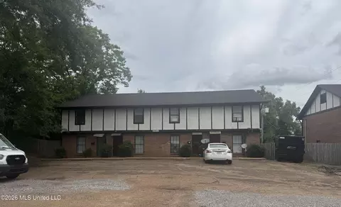 4882 S Mcraven Rd, Jackson, MS 39204