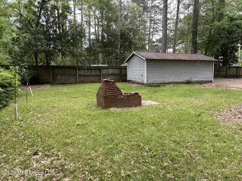 712 Broadmoor Dr, Jackson, MS 39206 photo 8