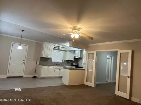712 Broadmoor Dr, Jackson, MS 39206 photo 3