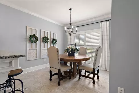 Dining - 822 Osagian Cir, Brandon, MS 39042 photo 1 of 1
