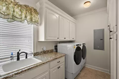 Other - 822 Osagian Cir, Brandon, MS 39042 photo 9 of 10