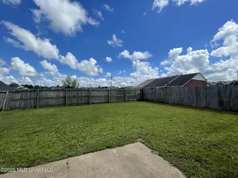 3815 Conrail Cir, Horn Lake, MS 38637