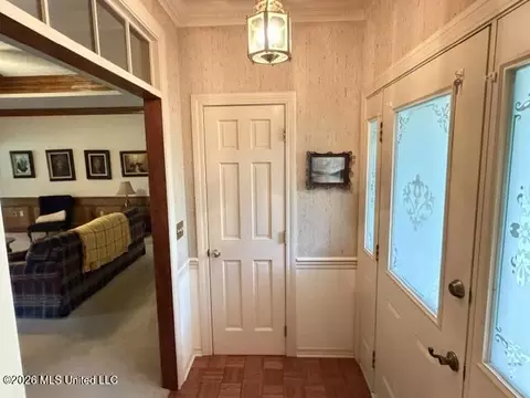 Entry Way - 340 Hanley Cir, Brandon, MS 39047 photo 1 of 1