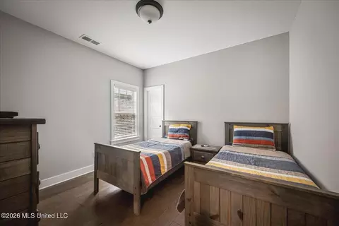 Bedroom - 2868 Liam Ln, Nesbit, MS 38651 photo 3 of 3