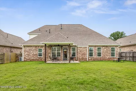 Exterior - 2868 Liam Ln, Nesbit, MS 38651 photo 5 of 8