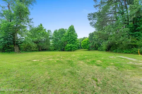 7231 N Hamilton Cir, Olive Branch, MS 38654