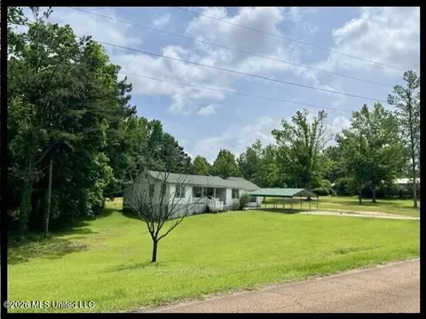 1810 County Road 170, Oakland, MS 38948