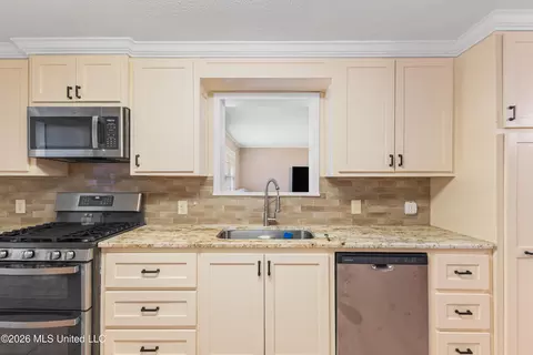 Kitchen - 1005 Short St, Wesson, MS 39191 photo 3 of 6
