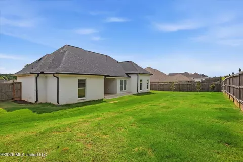 Exterior - 169 Cornerstone Dr, Brandon, MS 39042 photo 6 of 6