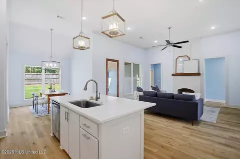 Other - 169 Cornerstone Dr, Brandon, MS 39042 photo 5 of 14