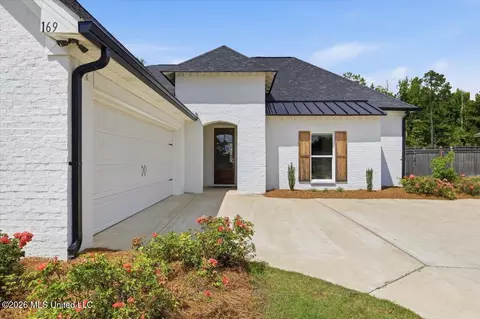 Exterior - 169 Cornerstone Dr, Brandon, MS 39042 photo 3 of 6