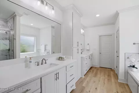 Entry Way - 169 Cornerstone Dr, Brandon, MS 39042 photo 4 of 6