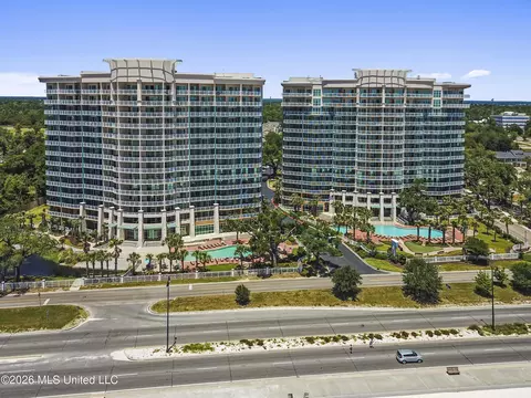 2230 Beach Dr #P1301, Gulfport, MS 39507
