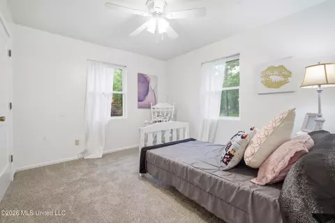Bedroom - 7208 Hampton Dr, Biloxi, MS 39532 photo 5 of 6