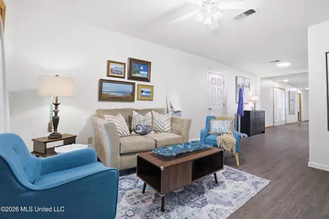 Living - 7208 Hampton Dr, Biloxi, MS 39532 photo 1 of 3