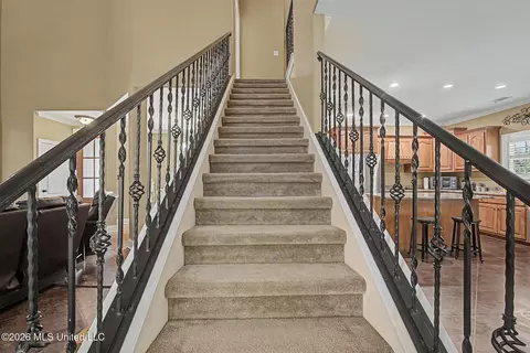 Entry Way - 39 Winter Oaks Dr, Lamar, MS 38642 photo 4 of 5