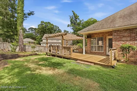 Exterior - 122 Highwoods Blvd, Madison, MS 39110 photo 11 of 14