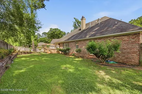 Exterior - 122 Highwoods Blvd, Madison, MS 39110 photo 14 of 14