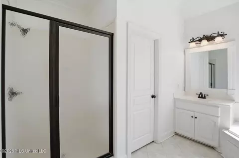Bath - 122 Highwoods Blvd, Madison, MS 39110 photo 4 of 8