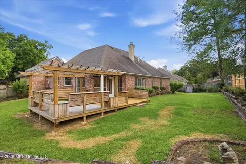 Exterior - 122 Highwoods Blvd, Madison, MS 39110 photo 12 of 14