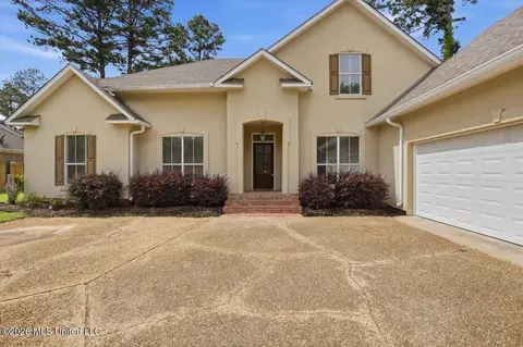 Exterior - 122 Highwoods Blvd, Madison, MS 39110 photo 5 of 14