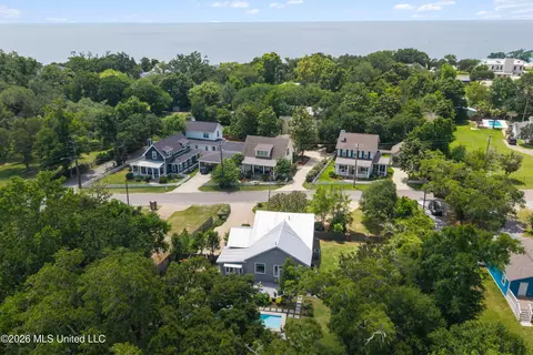 View/Area - 759 E 2nd St, Pass Christian, MS 39571 photo 1 of 3