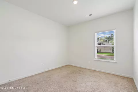 Bedroom - 2397 Hyacinth Ln, Hernando, MS 38632 photo 7 of 9
