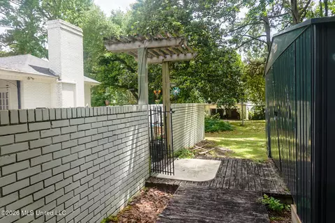 Exterior - 1605 Lissa Dr, Mccomb, MS 39648 photo 12 of 15