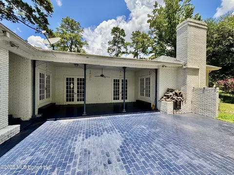 Exterior - 1605 Lissa Dr, Mccomb, MS 39648 photo 15 of 15