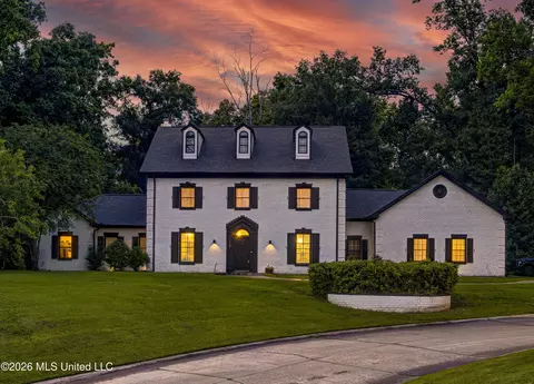 113 Woodstock Dr, Vicksburg, MS 39180